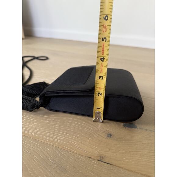 Vintage 80’s Lord and Taylor Black Textured Small Rope Tassel Crossbody Bag - Picture 7 of 12